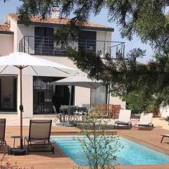 Chez Diane - Luxueuse Villa avec piscine et plage à proximité