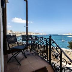 Luxurious Seaview Holiday Home in Historic Birgu