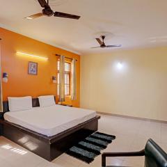 OYO Home Ashok Raj Hotel