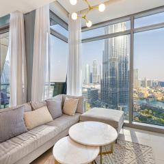 Burj Khalifa & Fountain Views, Exclusive Apartment in Burj Vista Building