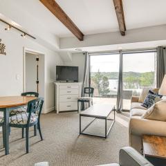 Kimberling City Condo with Lake Views and Pool Access