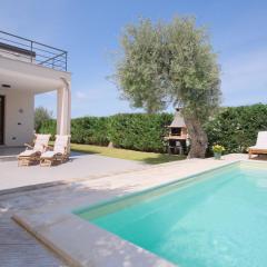 Villa of Wings (by Vacation Service)