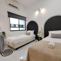 Sunway Tambun Salesman Stay 5 Bedroom 10pax by IWH