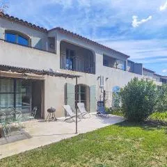 Nice Home In Saint-Laurent-De-La-Ca