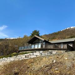 Lovely Home In Valldal With Kitchen