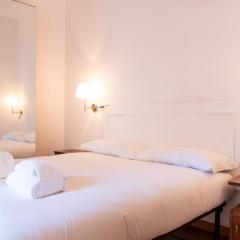 Apartment with Garden in Porta Latina