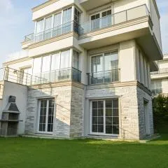 Nora Marmara Luxury Villas in Istanbul