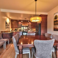 Deer Valley Aspens- Central Location, Luxury Mountain Modern, Amazing Views!