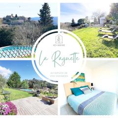 Villa LA RAGUETTE piscine, vue, vaste jardin, idéale famille