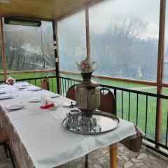 Basqal Village Cottages & Restaurant