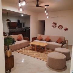 The RusticVibe-Villa with Garden 30 km frm Ecity