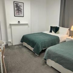 GUEST ROOMS in CAMDEN TOWN