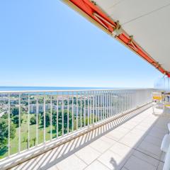 Spacieux appartement vue mer et montagne