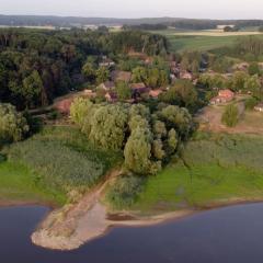 Kunst Ferienwohnung 200 Meter zum Elbesandstrand