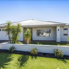 Beautiful, luxury and spacious house in Byford