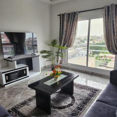 Magnifique appartement haut standing à Kotto, calme, propre, securise avec groupe electrogene et wifi