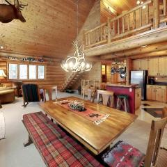 Grand View Log Cabin
