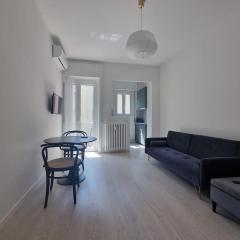Milan new apartment in lively central area