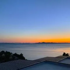 Mobile Home SkyLine - beautiful sea view - on the palm of the beach