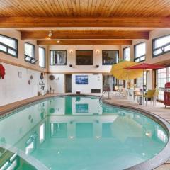 Luxury Home with heated pool in Sainte Anne