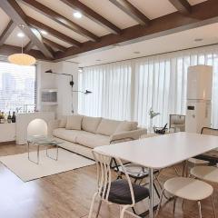 [ COM,A stay] Hongdea St 5min / 3room