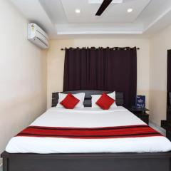 Goroomgo White Palace Hotel & Resort New Alipore Kolkata - Fully Air Conditioned