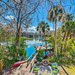 Riverside Dunnellon Home with Private Dock and Kayaks!