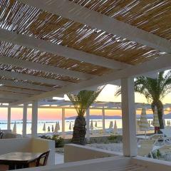 Lido Di Alghero Rooms on the Beach