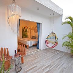 Tropical Bedroom -Casa Nomis Cancun