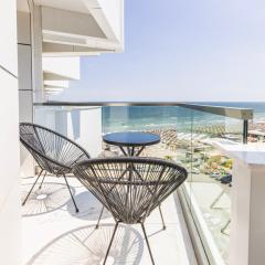 Charmie Queen Studio - Infinity Pool & Spa Resort