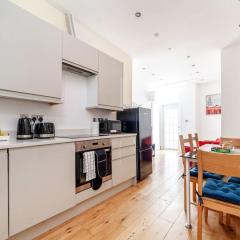 Chic 2-Bed near Camden Town and Regents Park