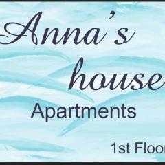 Anna's house