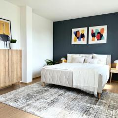 96m2 Designer Apartment, FREE Garage Parking