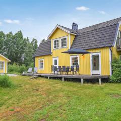 Nice Home In Ed With Kitchen