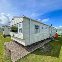 Lovely 6 Berth Caravan At Sunnydale Holiday Park Ref 35375s