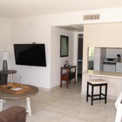 125 Fully Furnished 1BR Suite-Prime Location