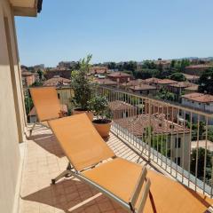 Bellavista Appartamento con terrazza zona Sant Orsola