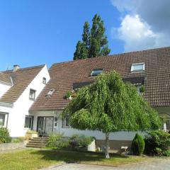 Tolle Ferienwohnung in Bad Neuenahr mit kleinem Balkon - b48691