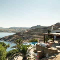 The SaltWater Pool Villa - Mykonos