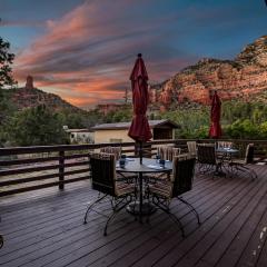 Sedona Cliffside- Newly Remodeled with Up Close Red Rock Views, Private Hot, Sleeps 10! RV Parking!!