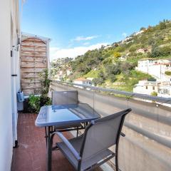 Amazing Apartment In Nice With Kitchen