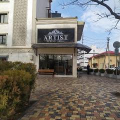 Artist Regency Hotel