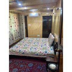 Hotel Nagview Cottage, Jammu and Kashmir