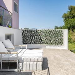 Ioanna's Gem 10min drive from heart of Corfu Town