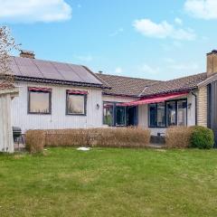 Amazing Home In Enhörna With Sauna