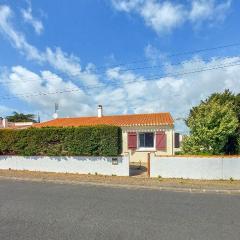 Nice Home In Notre-Dame-De-Monts