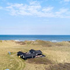 Beach Front Home In Hjørring With Sauna