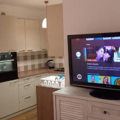 Apartament 24H Self check-in Poznań Lotnisko samodzielne zameldowanie blisko Stadion Targi Szpitale i Uczelnie