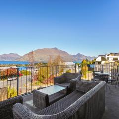 Gorgeous Views - Queenstown Private Townhouse