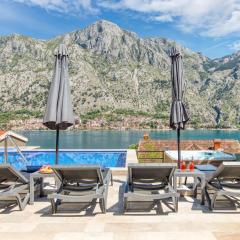 Dekaderon Lux Apartments